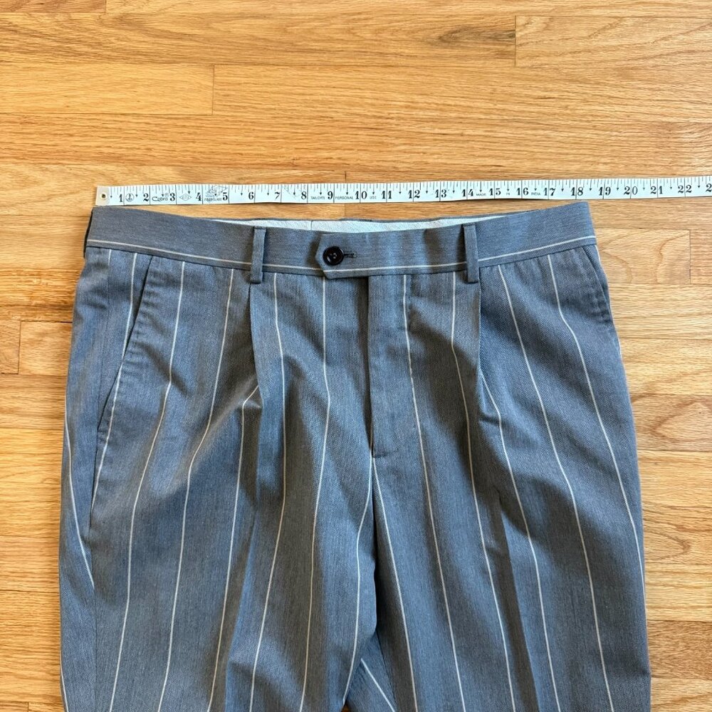Brunello Cucinelli Pleated Chalk Stripe Wool & Cotton Trousers Size 36/36 - Picture 5 of 13
